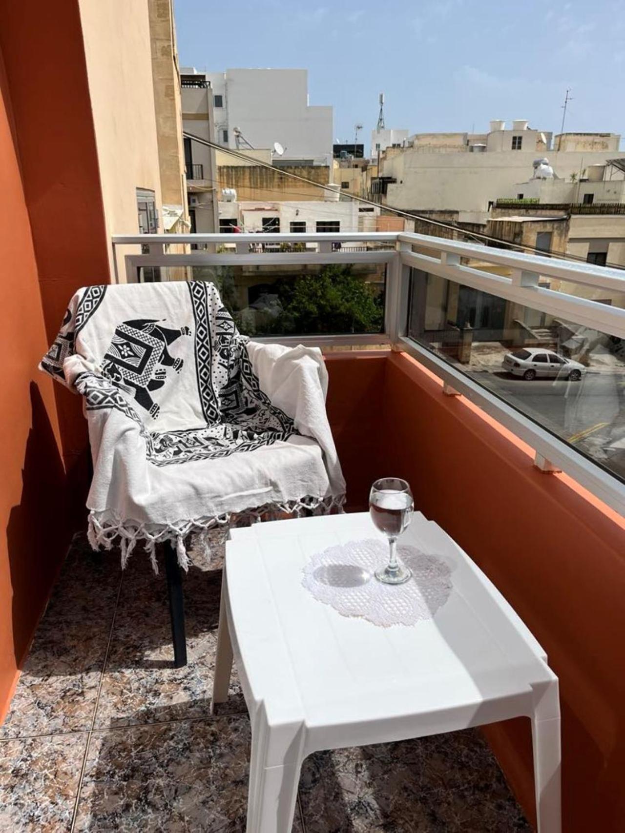 2 Bedroom Appartment Birzebbugia Birżebbuġa Bagian luar foto